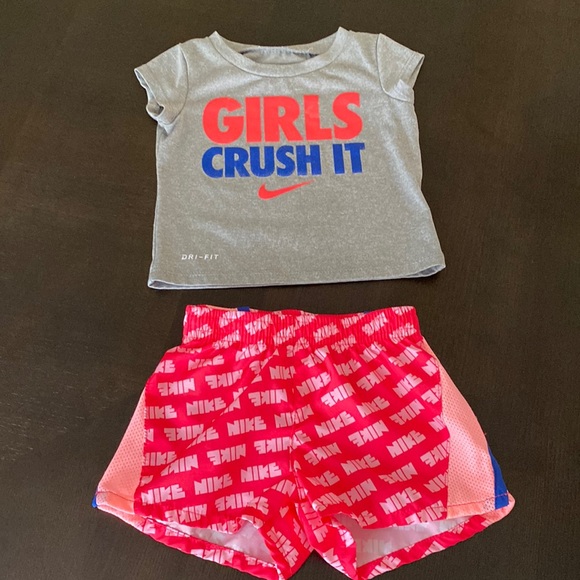 Nike Matching Sets Baby Girl Nike Tee Sprinter Set Size 2m Poshmark